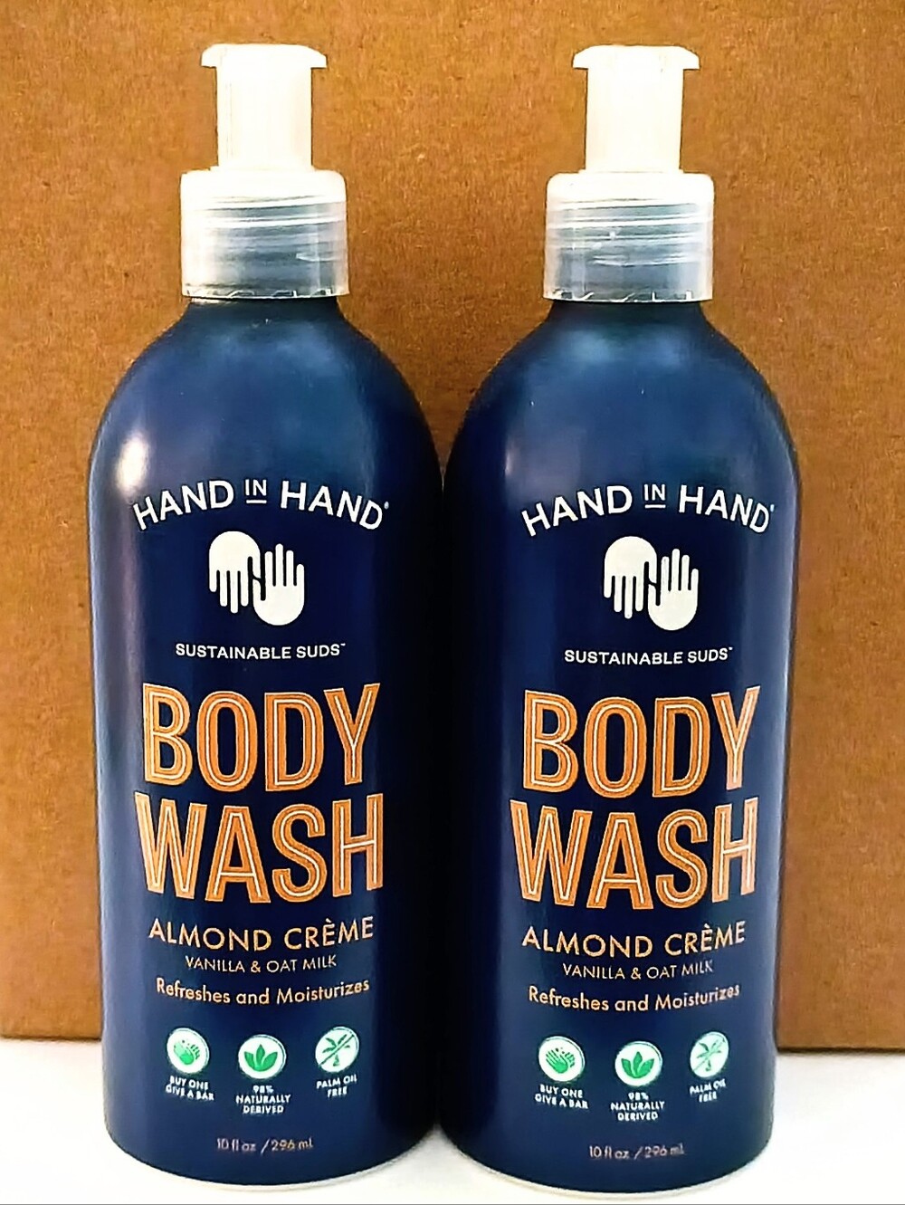 NEW Hand in Hand Almond Crème Body Wash 10 oz Lot of 2 Vanilla & Oat Milk Vegan